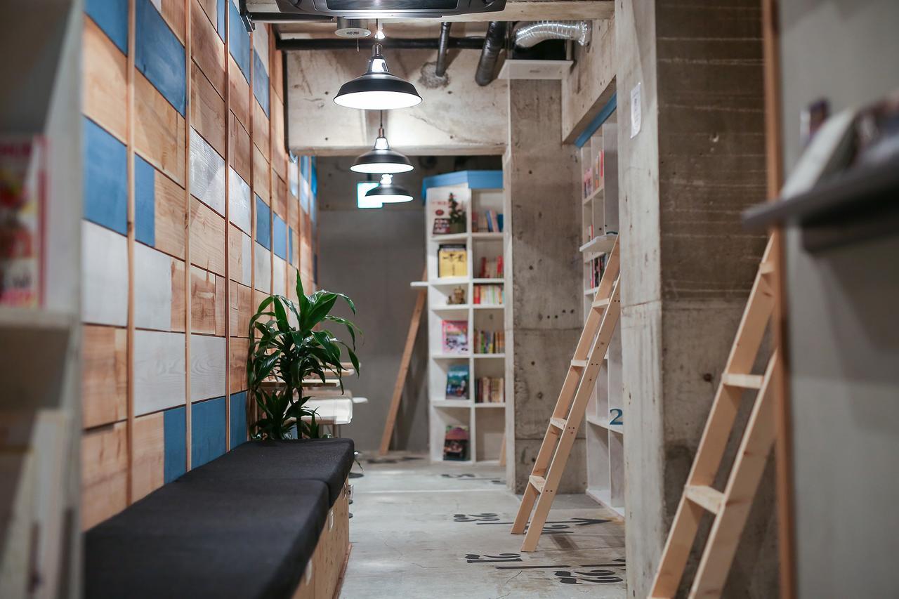 Bnbplus Niigata Book Inn Luaran gambar